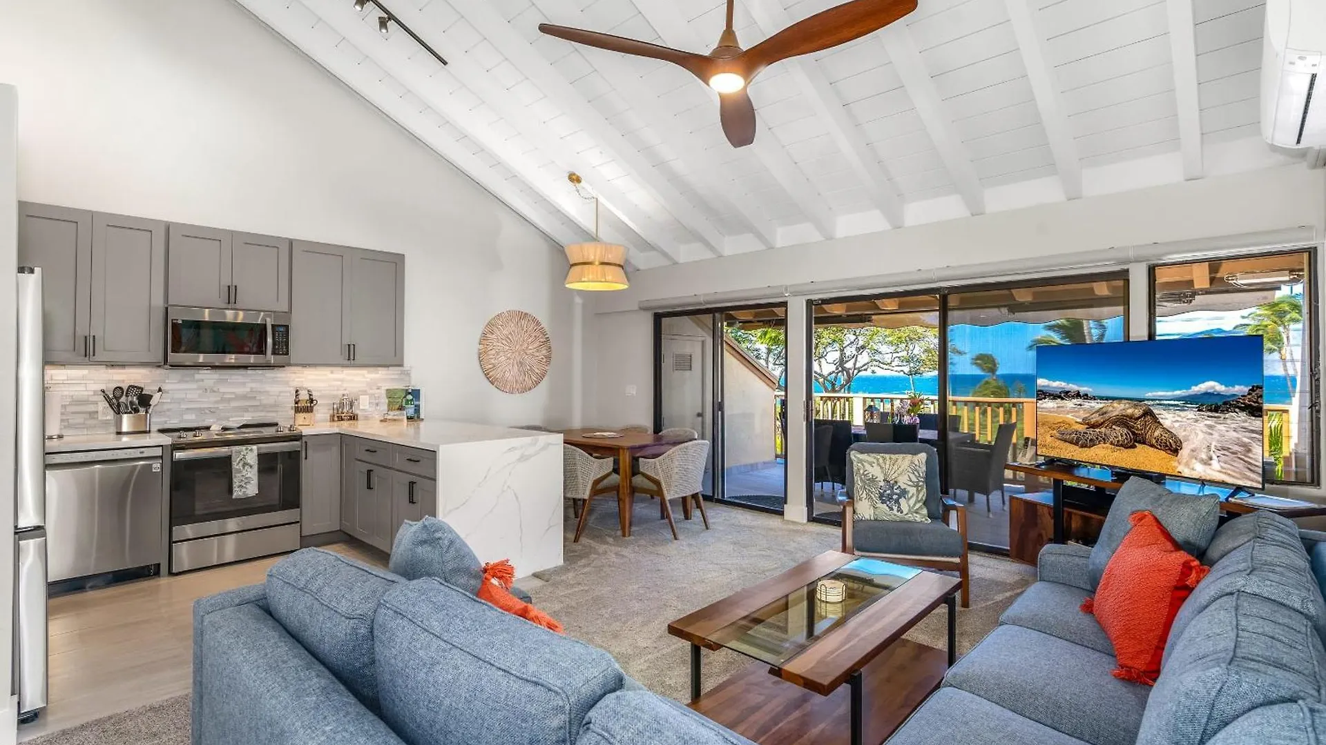 Upscale & Luxurious Oceanview Resort Vistas Kihei