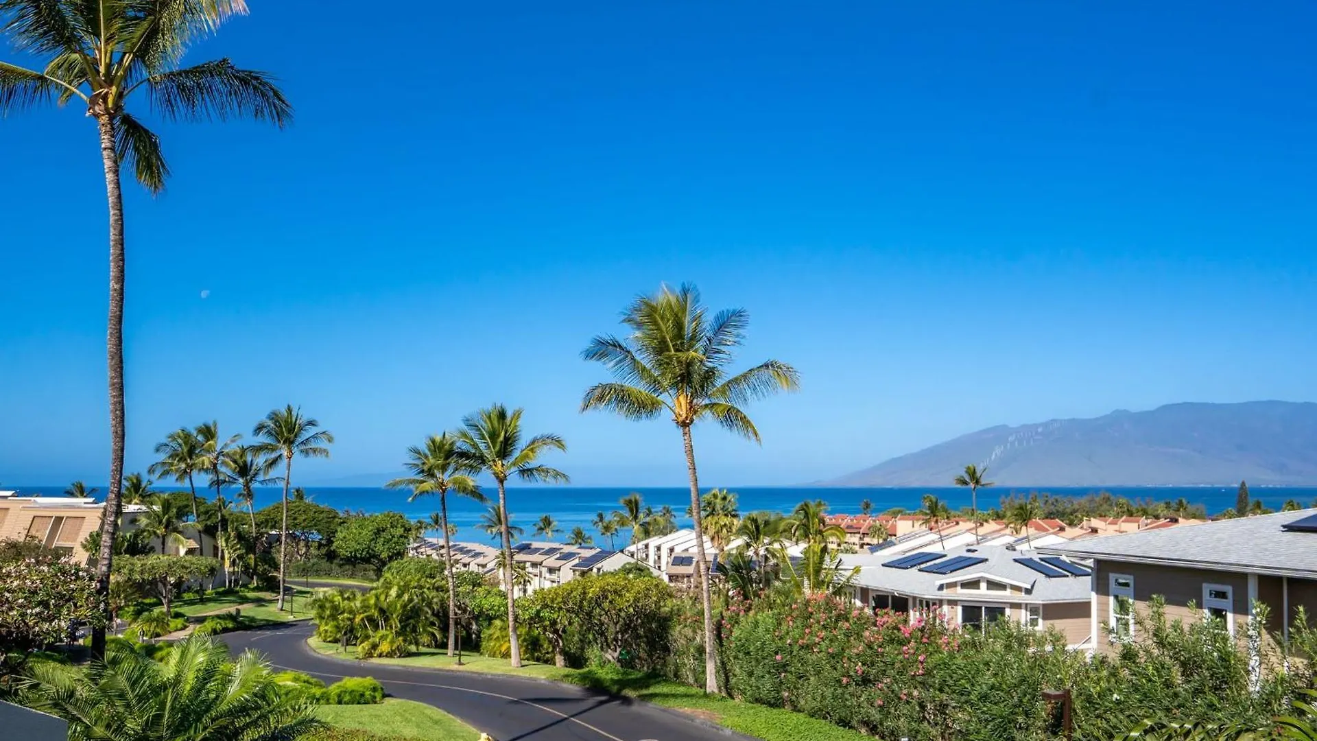 Upscale & Luxurious Oceanview Resort Vistas Kihei